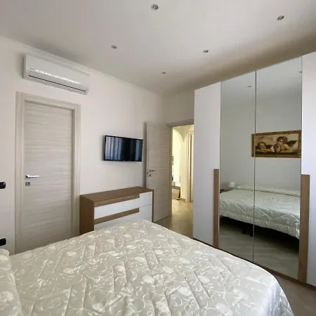 Milena House Апартаменты
